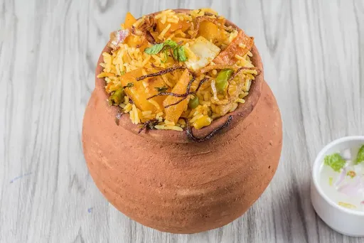 Veg Matka Biryani