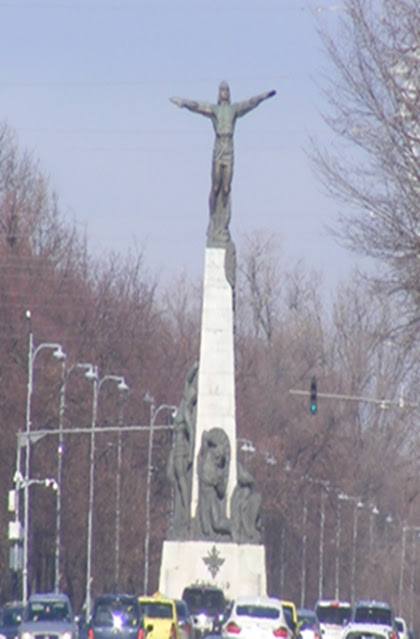 Monumento degli eroi d'aria a Bucarest