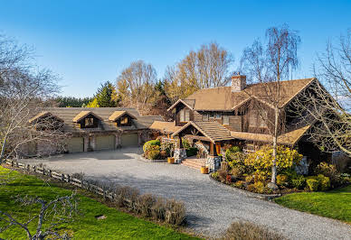 House with garden and terrace 9