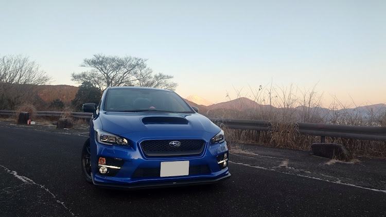 WRX S4の2023年もよろしくお願いします・ライブ遠征・幕張メッセ駐車場・プロセカに関するカスタム事例の投稿画像4枚目