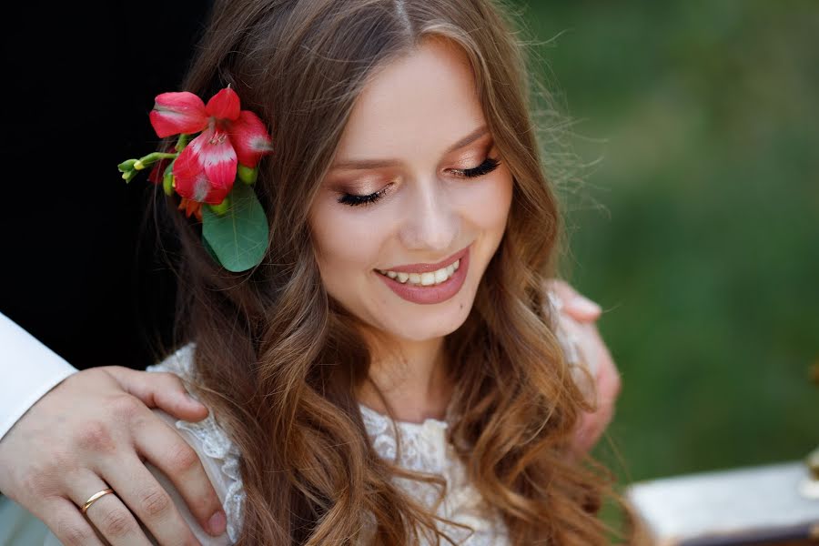 Wedding photographer Oksana Ryabovol (oksanariabovol). Photo of 19 January 2018