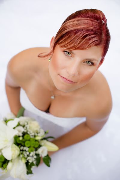 Nhiếp ảnh gia ảnh cưới Kateřina Samková (samkov). Ảnh của 27 tháng 7 2020