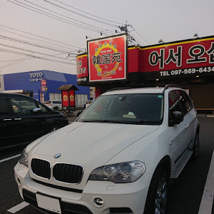 X5 E70