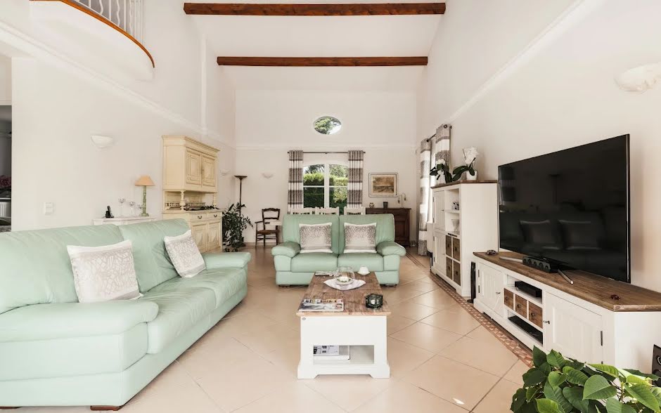 Vente villa 5 pièces 112.46 m² à Cagnes-sur-Mer (06800), 950 000 €