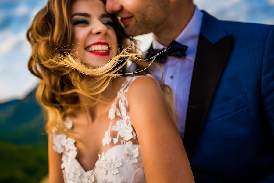 Fotógrafo de casamento Denisa-Elena Sirb (denisa). Foto de 29 de junho 2020