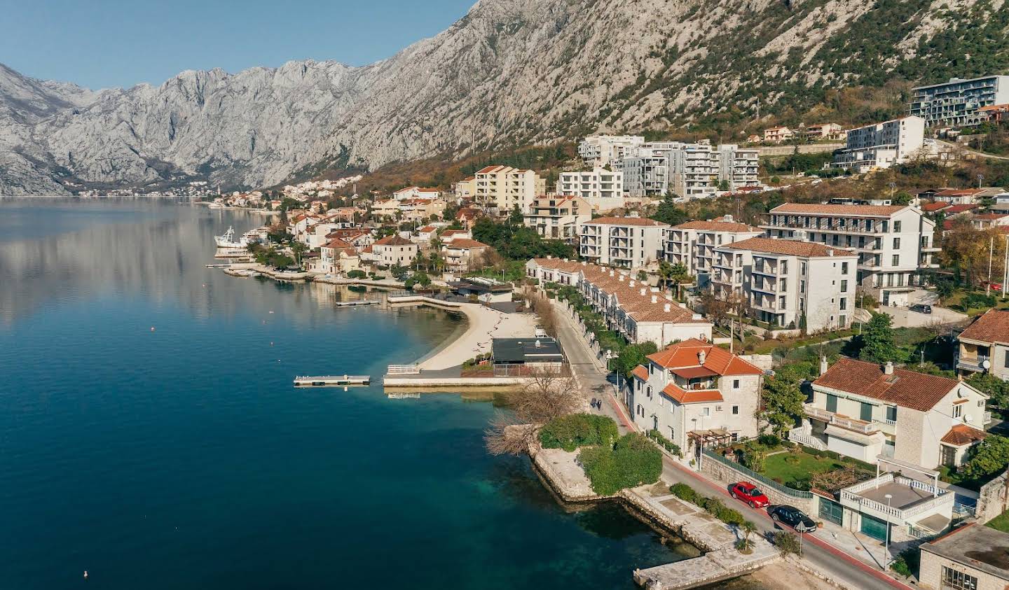 Maison avec jardin et terrasse Kotor