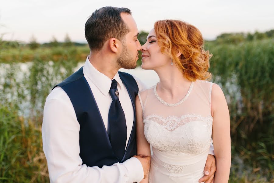 Fotógrafo de casamento Evgeniya Danilova (evgeniadi). Foto de 9 de janeiro 2019