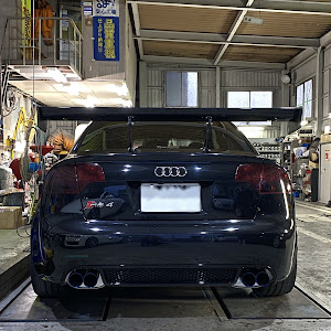 RS4 セダン