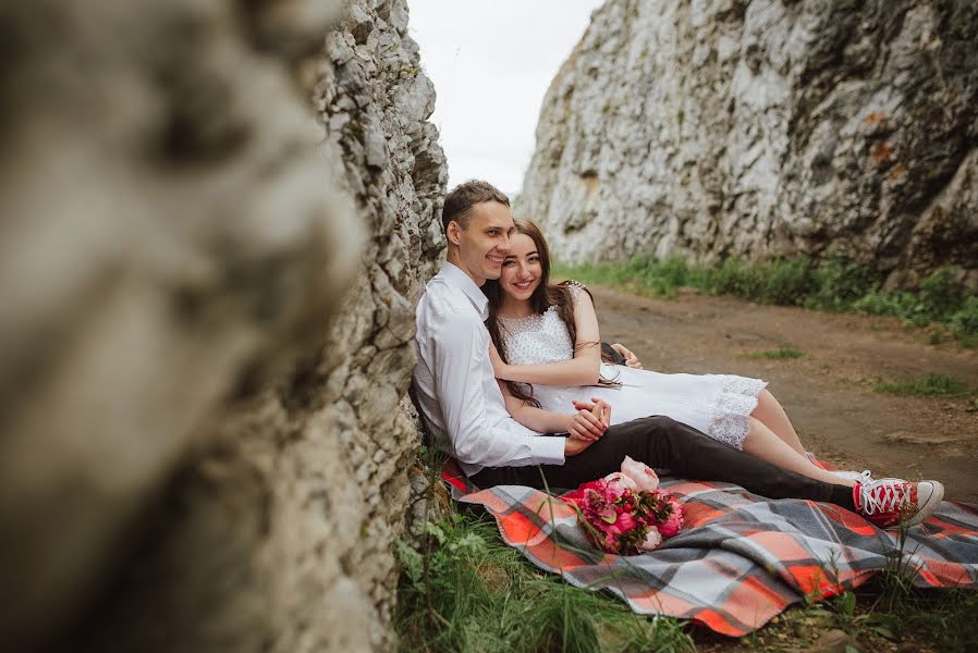 Fotografo di matrimoni Anna Davydova (davydovaanna). Foto del 21 aprile 2020