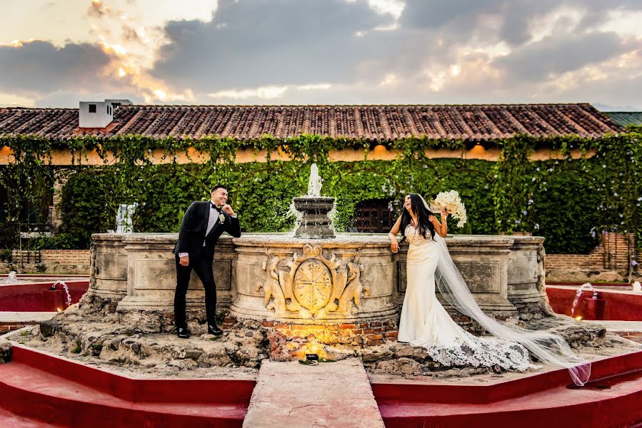 Fotógrafo de casamento Lester Manchamé (lestermanchame). Foto de 12 de março 2020