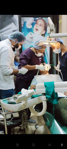 Eshal dental clinic and implant centre — business photo 1