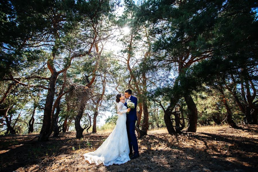 Fotógrafo de bodas Alina Naumova (alischa). Foto del 12 de julio 2015