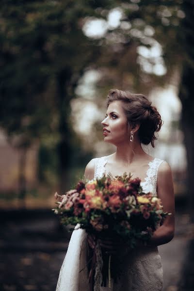 Fotógrafo de casamento Denis Polulyakh (poluliakh). Foto de 9 de dezembro 2016