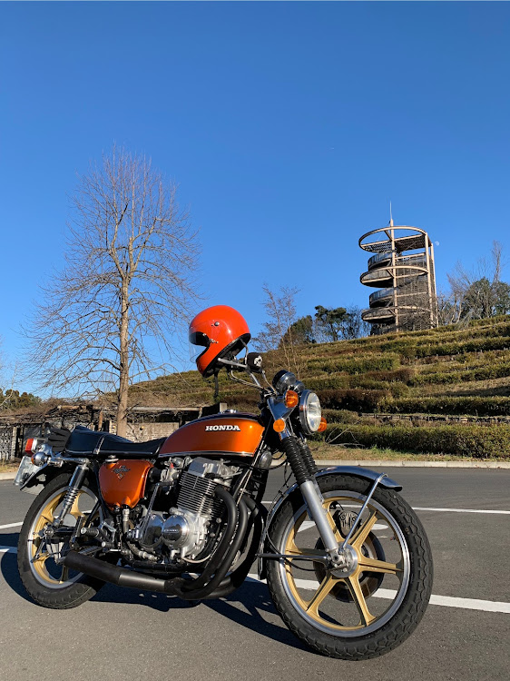 GRヤリスの明けましておめでとうございます・grヤリス・grヤリスエンブレム・GR-FOURエンブレム・cb750fourに関するカスタム事例の投稿画像3枚目