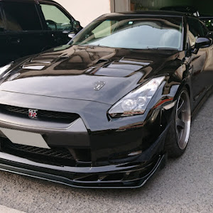 NISSAN GT-R R35