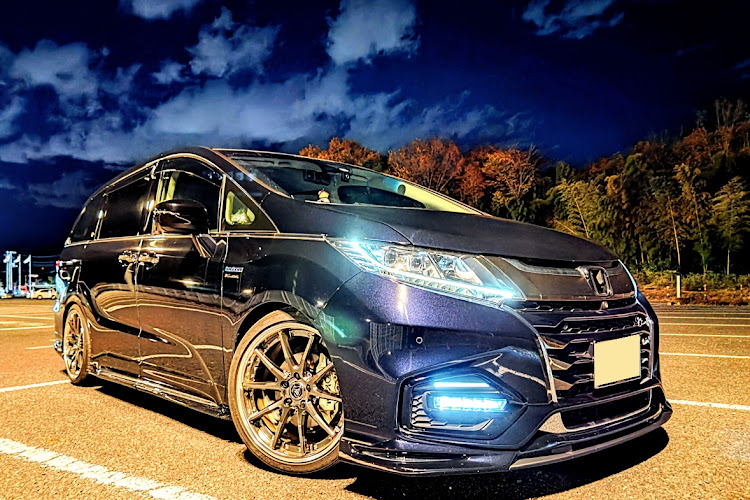 オデッセイのN-WGN custom・ラストVERZ・冬仕様・ファルケン・コンチネンタル・タイヤ交換に関するカスタム事例の投稿画像1枚目