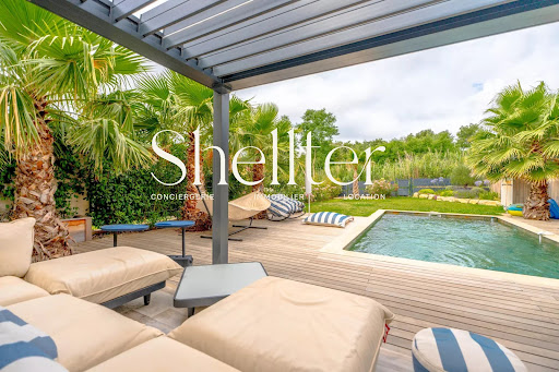 Maison avec piscine et terrasse 2