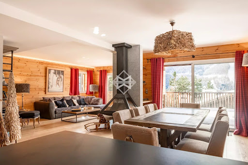 Chalet avec vue panoramique et terrasse 3