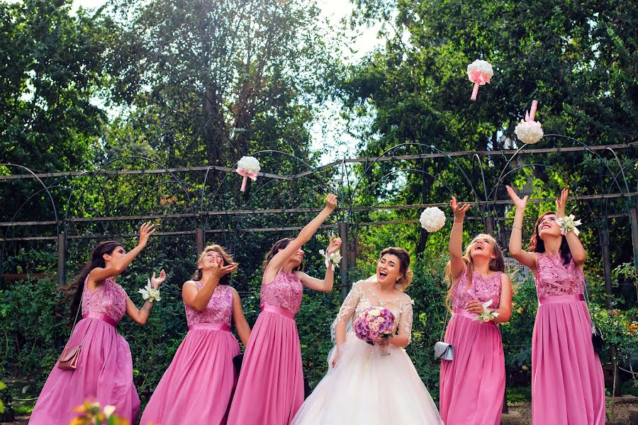 Fotógrafo de casamento Costel Mircea (costelmircea). Foto de 25 de setembro 2018