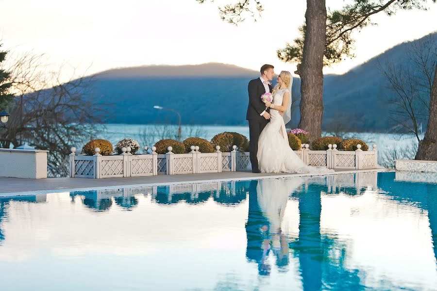 Fotógrafo de casamento Aleksandr Vasilenko (aleksandrpix). Foto de 5 de março 2015