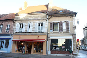 maison à Villeneuve-sur-Yonne (89)