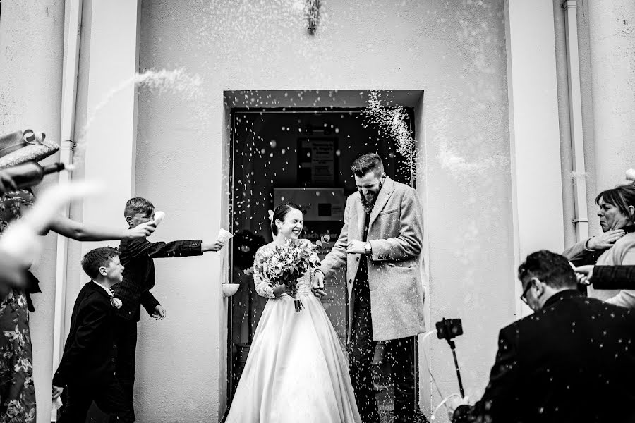Fotógrafo de casamento Val Zukowski (waldemarzukowski). Foto de 26 de abril 2021
