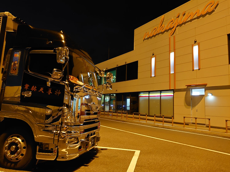 隆さんが投稿したお仕事車❗・中島PA・爆睡完了(｀･ω･´)✨に関するカスタム事例の投稿画像2枚目