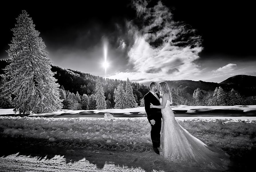 Fotógrafo de casamento Pavel Marius (fotonunta). Foto de 17 de fevereiro 2019