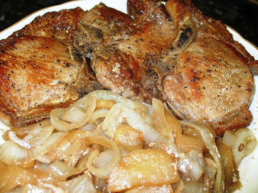 Baked Pork Chops with Apples and Onions