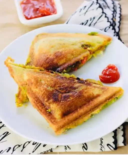 Apun Ka Aloo Toast