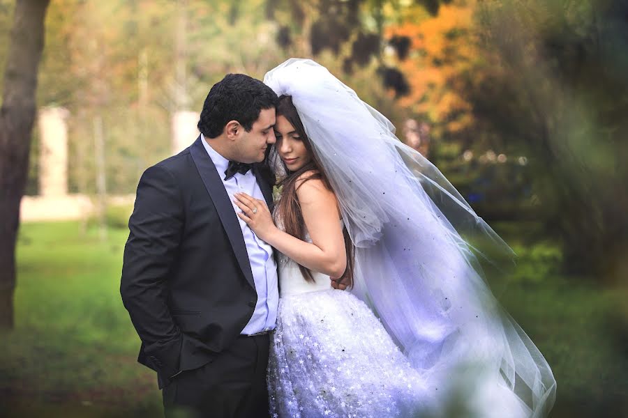 Fotógrafo de casamento Yuriy Rynkovoy (yzomzoom). Foto de 14 de junho 2014