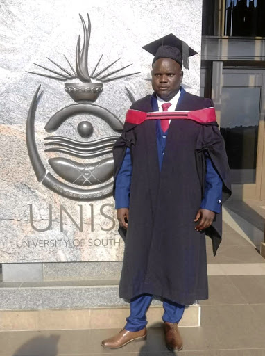 Foster Mathebula graduated with an LLB degree from Unisa while working as a security guard.