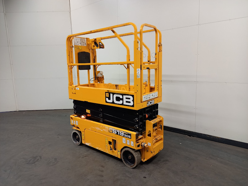 Picture of a JCB S1930E