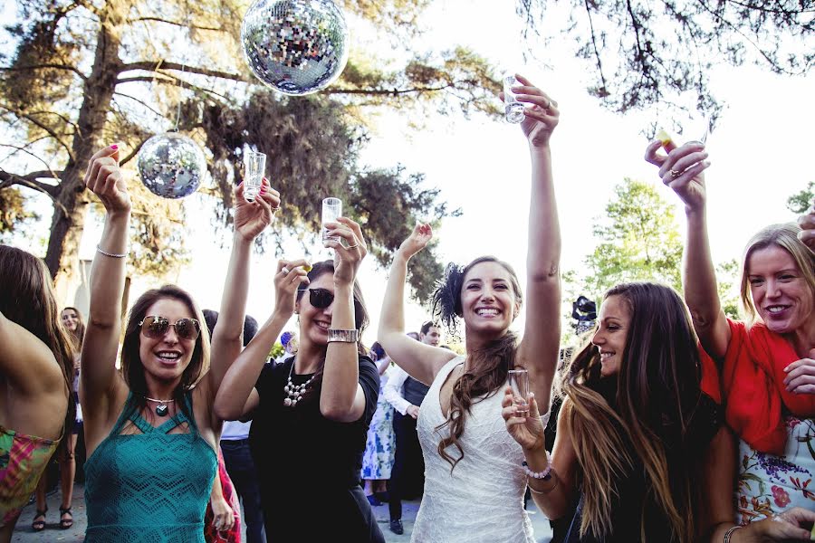 Fotógrafo de bodas Claudia Valenzuela (frutigrafia). Foto del 2 de mayo 2017