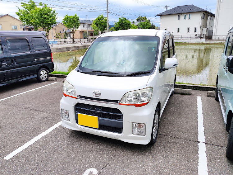 タントエグゼカスタムのアイラインフィルムに関するカスタム事例の投稿画像1枚目