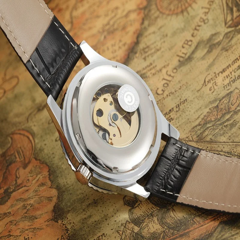 Title 5, Montre mécanique squelette