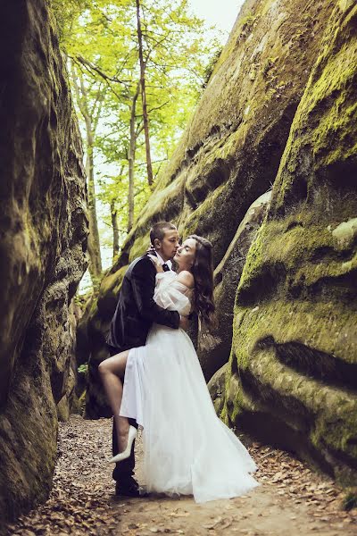 Fotógrafo de casamento Anzhela Timchenko (ashagst). Foto de 28 de novembro 2019