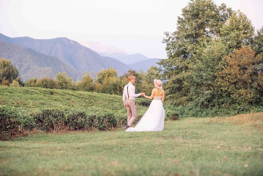 Fotógrafo de casamento Marina Malyuta (marinamalyuta). Foto de 13 de fevereiro 2020