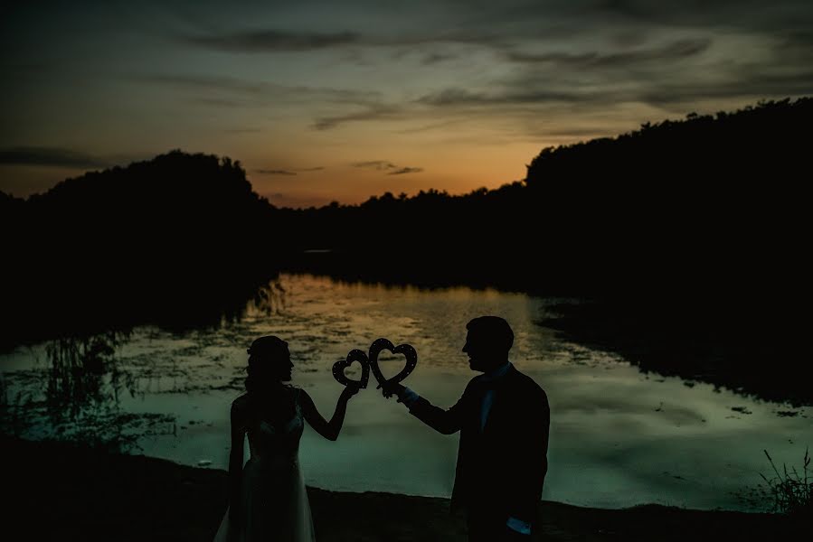 Fotógrafo de casamento Haitonic Liana (haitonic). Foto de 18 de agosto 2017