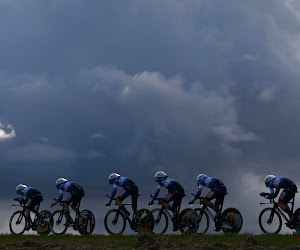 Remco Evenepoel teruggefloten? Trainer gaat niet akkoord met zijn uitleg na ploegentijdrit