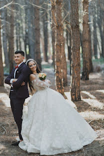 Fotógrafo de casamento Rigli Lutaj (riglilutaj). Foto de 30 de agosto 2020