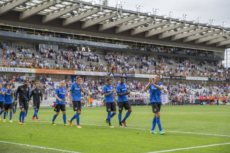 Les supporters brugeois mécontents: "On reçoit encore une claque dans la figure !"