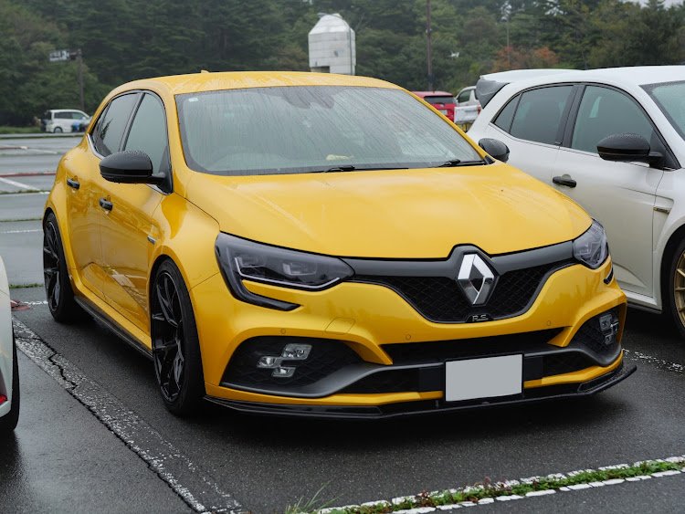 メガーヌ ハッチバックの9月も終わりますね・水ヶ塚公園・シルクロード洗車工房・寒かったけど楽しかったに関するカスタム事例の投稿画像5枚目