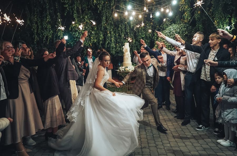 Wedding photographer Vlad Galay (galaystudio). Photo of 20 October 2021