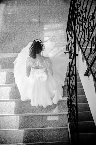 Wedding photographer Madalina Si Ciprian Ispas (fotoycafe). Photo of 16 January 2016