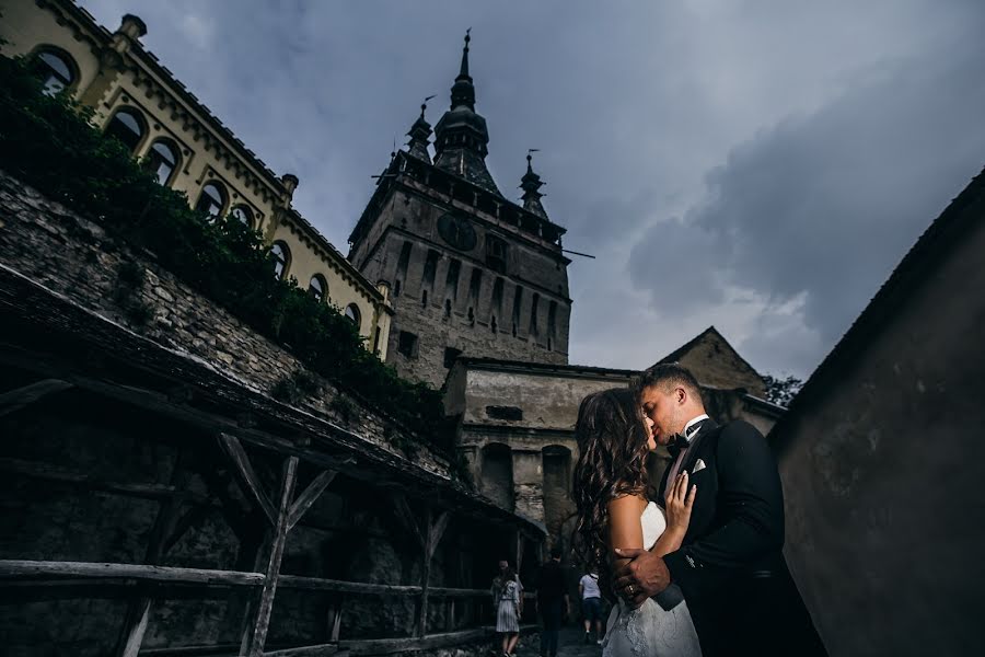 Wedding photographer Nicolae Boca (nicolaeboca). Photo of 21 April 2017