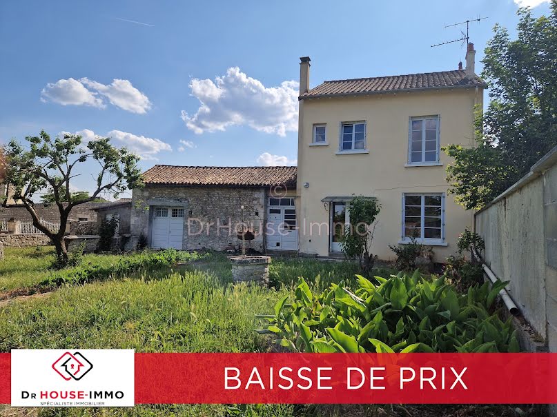 Vente maison 5 pièces 105 m² à Chauvigny (86300), 158 000 €