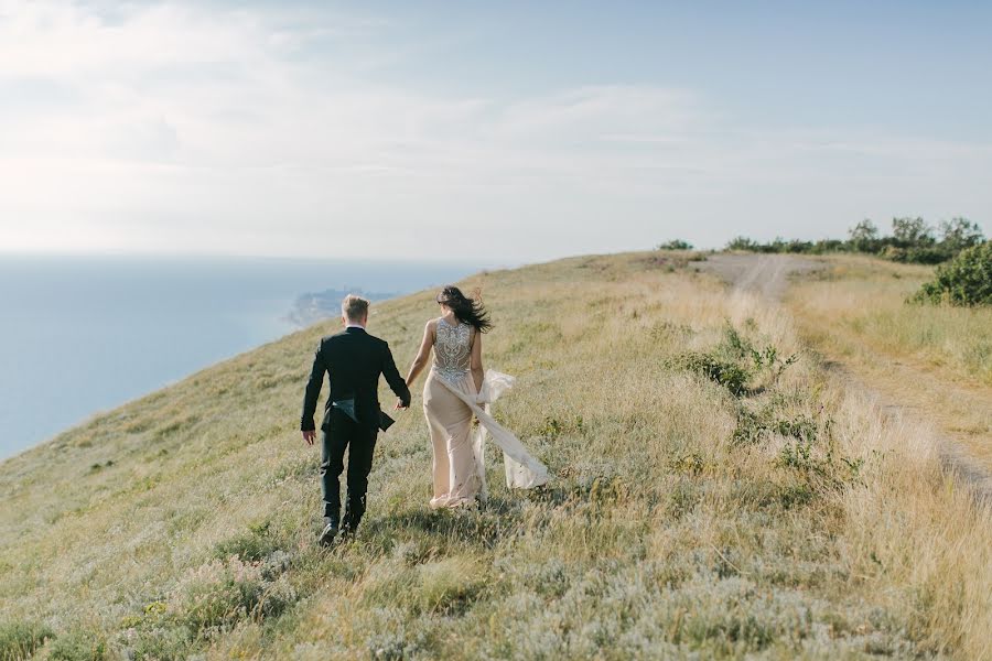 Fotógrafo de casamento Konstantin Cykalo (ktsykalo). Foto de 5 de julho 2016