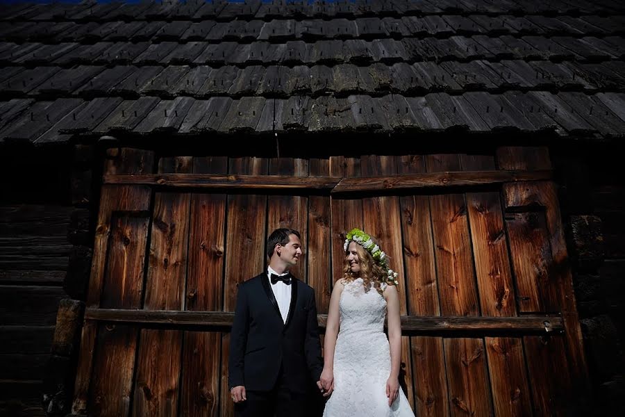 Fotógrafo de casamento Bartosz Filinski (filinskifoto). Foto de 25 de fevereiro 2020