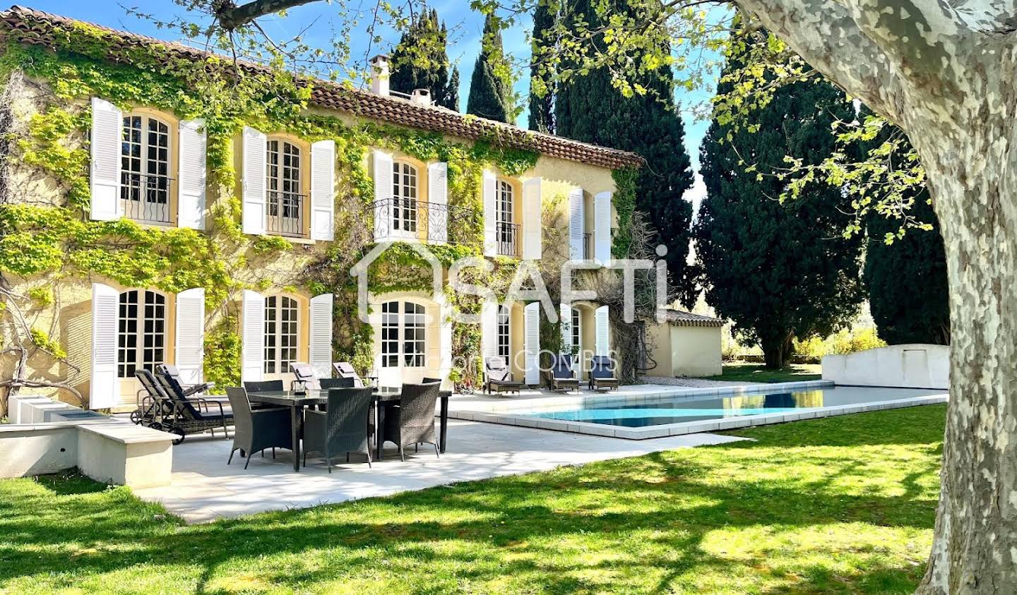 House with pool and terrace Saint-Cyr-sur-Mer